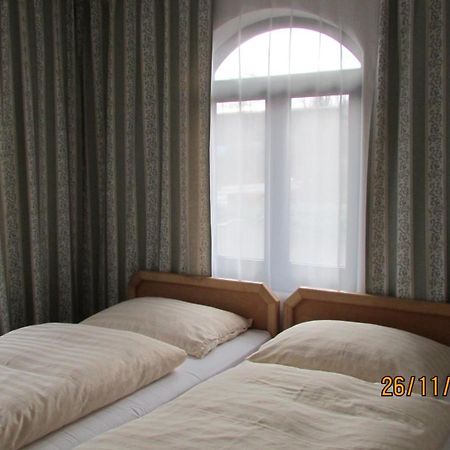 Villa Jinonice Prague Luaran gambar